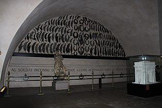 Interior del Arco de Triunfo