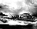 Marines à bord de LVT-2 s'apprêtant à débarquer sur Tinian le 24 juillet 1944