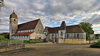 Le prieuré restauré.