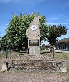 Monument aux morts FTPF, square Jean-Jaurès.