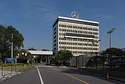 F�brica de Mercedes-Benz en S�o Paulo. Brasil y M�xico se encuentran entre los 10 mayores productores de veh�culos del mundo y Argentina entre los 30 m�s grandes.