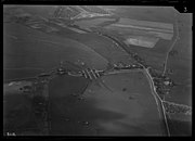 De Wijkergouw tussen 1920-1940, het lint rechts