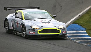 L'AMR Vantage V8 Hexis Racing au circuit d'Oschersleben en 2009.