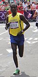 Jean Pierre Mvuyekure pendant le marathon hommes aux Jeux olympiques.