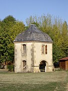 Pigeonnier de la base de loisir du Batardeau