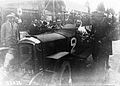 André Boillot après sa victoire aux 24 Heures de Spa en 1926, sur Peugeot 174S