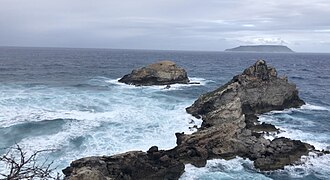 Vue de l'île de la Désirade depuis la Pointe des Châteaux, Saint-François.