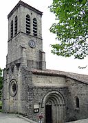 Clocher et porche de l'église Notre-Dame-de-l'Annonciation.