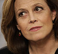 Sigourney Weaver interpreta Elaine Barrish