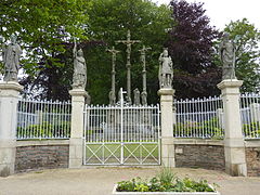 Le « calvaire de réparation » (1904) à Tréguier.