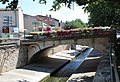 Pont sur l'Huveaune près de l'Hôtel de Ville.