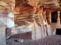 T�mulos rochosos escavados na arenita (Kokhim) en Petra