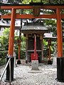 稲荷神社　　