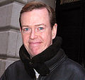 Dylan Baker interpreta Fred Collier