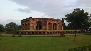 Una tumba desconocida de la dinast�a Lodi, en el complejo de la tumba de Akbar