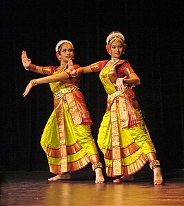 Dansatoare Kuchipudi