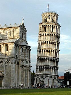 Menara Pisa.