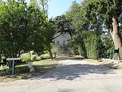 Entrée du château de Labrihe.