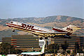 Boeing 727-100(F) w barwach DHL Aviation startujący z Portu lotniczego San Jose (2001)