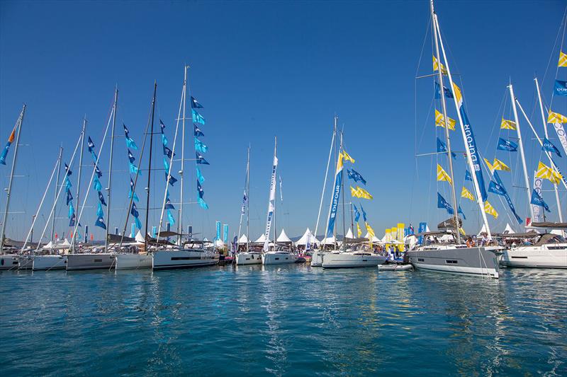 Cannes Yachting Festival - celebrating the power and majesty of sailing - photo � Cannes Yachting Festival